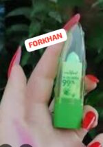 99% Aloe Vera Soothing & Moisturizing Magic Color-Changing Lip Balm - Image 3