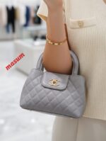 Elegant Quilted Mini Handbag with Signature Gold-Tone Clasp - Image 2