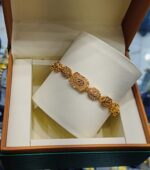 【MarketSphere】Men's bracelet car flower watch chain men's boss watch chain brass gold-plated jewelry direct sales - Image 4